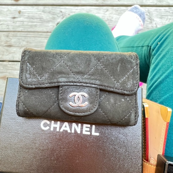 CHANEL key case - Picture 1 of 8